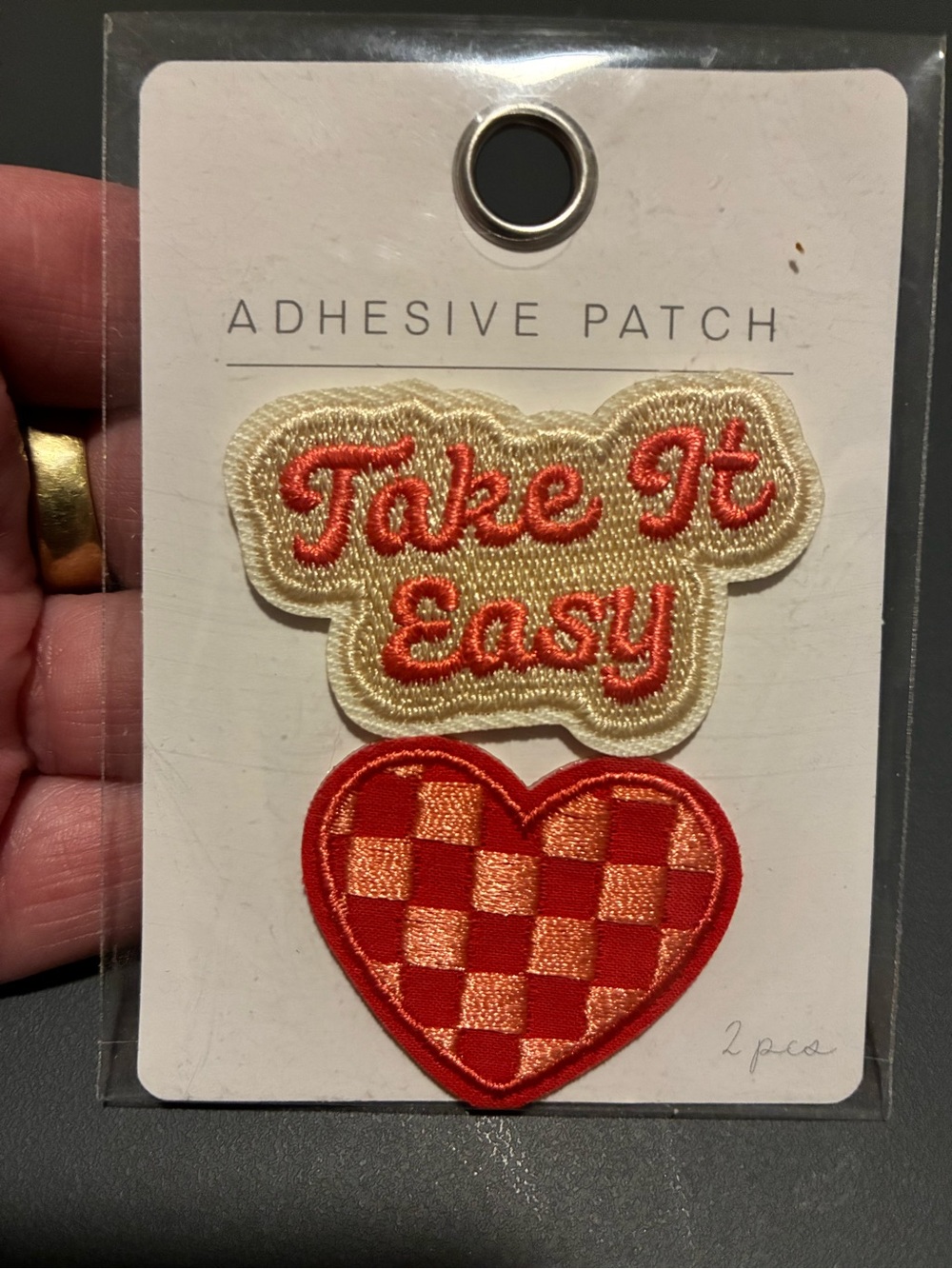 Take It Easy Adhesive Patch Set - Cream & Red